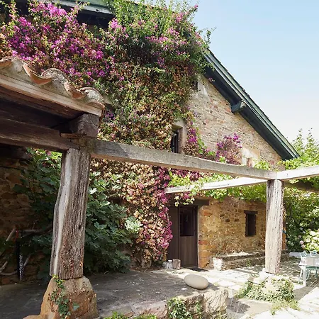 Aterian Altamira * Getaria